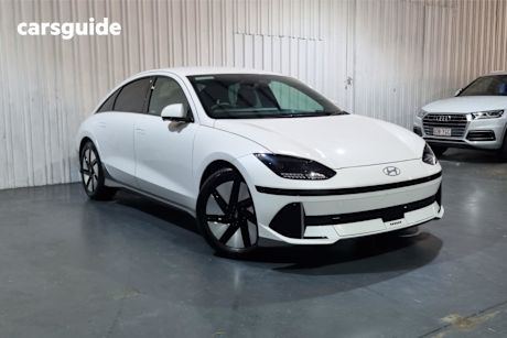 White 2023 Hyundai Ioniq 6 Sedan DYNAMIQ R
