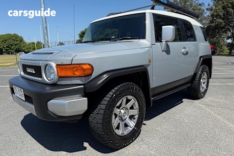 Grey 2014 Toyota FJ Cruiser SUV 4X4