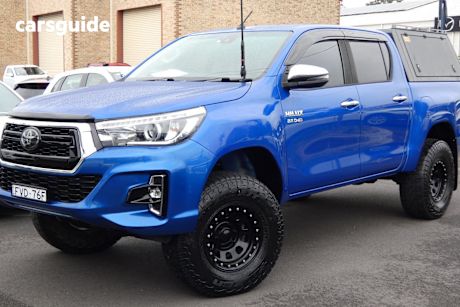 Blue 2019 Toyota Hilux Ute Tray SR5 4X4