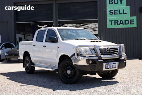 White 2014 Toyota Hilux Ute Tray SR 4X4