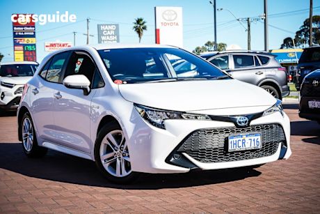 White 2020 Toyota Corolla Hatchback Ascent Sport Hybrid