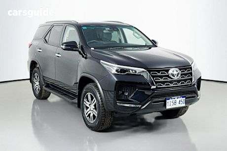 Black 2023 Toyota Fortuner Wagon Gxl