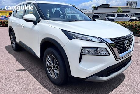 White 2025 Nissan X-Trail SUV ST 4X4