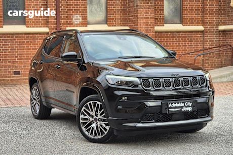 Black 2024 Jeep Compass Wagon Summit E-Hybrid (Mhev)