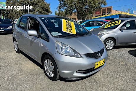 Silver 2010 Honda Jazz Hatch GLI F