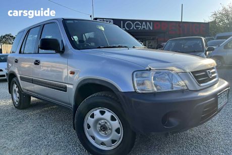 Silver 2000 Honda CR-V Wagon (4X4) Sport