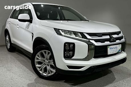 White 2023 Mitsubishi ASX SUV ES F