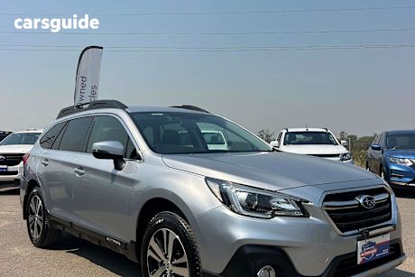 Silver 2019 Subaru Outback SUV 2.5I 4WD