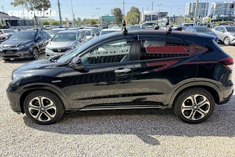 Black 2017 Honda Vezel Hatch
