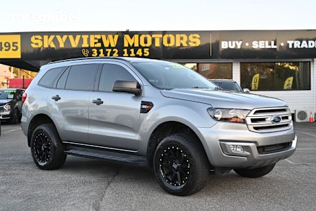 Silver 2016 Ford Everest SUV AMBIENTE 4X4