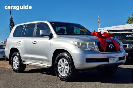 Silver 2011 Toyota Landcruiser SUV GXL 4X4
