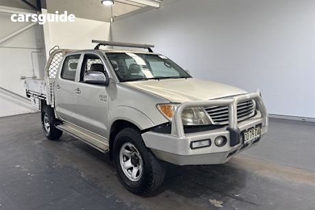 Silver 2006 Toyota Hilux Cab Chassis Sr (4X4)