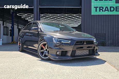 Grey 2010 Mitsubishi Lancer Sedan EVOLUTION 4WD