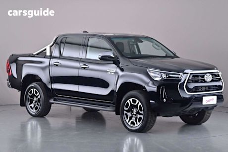 Black 2022 Toyota Hilux Double Cab Pick Up Sr5 (4X4)