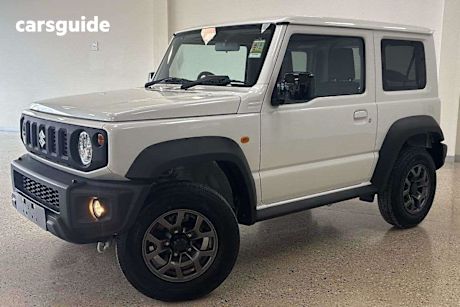 White 2025 Suzuki Jimny SUV GLX 4X4