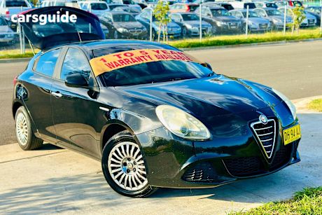 Black 2013 Alfa Romeo Giulietta Hatchback 1.4