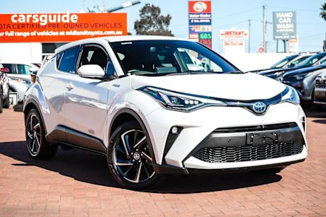 White 2022 Toyota C-HR Wagon Koba (2Wd) Hybrid