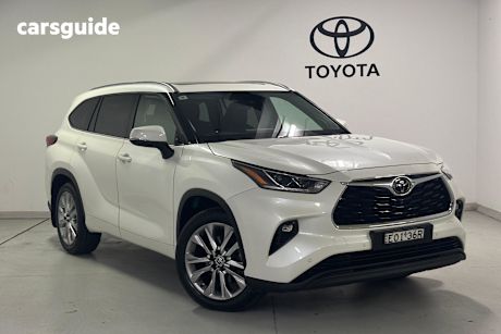 White 2021 Toyota Kluger SUV GRANDE 4X4