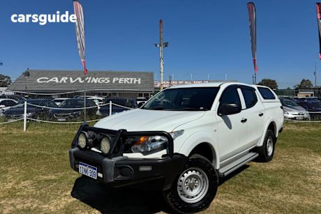 White 2017 Mitsubishi Triton Dual Cab Utility Glx (4X4)