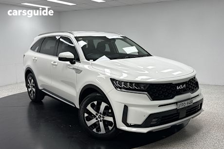 White 2022 Kia Sorento SUV SPORT 4X4