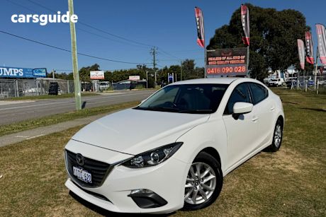 White 2014 Mazda 3 Sedan Maxx