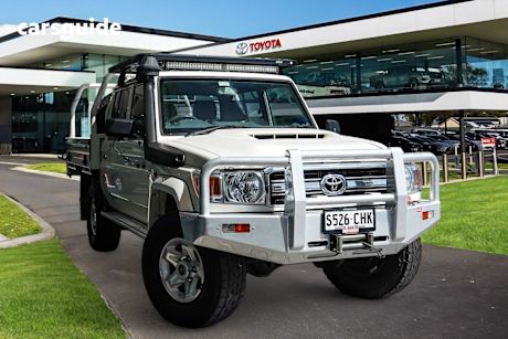 White 2020 Toyota Landcruiser Ute Tray GXL 4X4