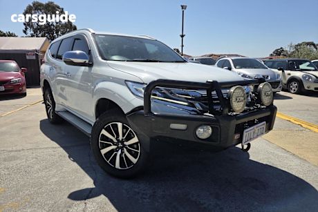 White 2016 Mitsubishi Pajero Sport Wagon Glx (4X4)