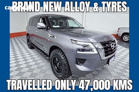 Grey 2023 Nissan Patrol SUV TI 4X4