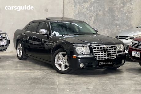 Black 2011 Chrysler 300C Sedan 5.7 Hemi V8
