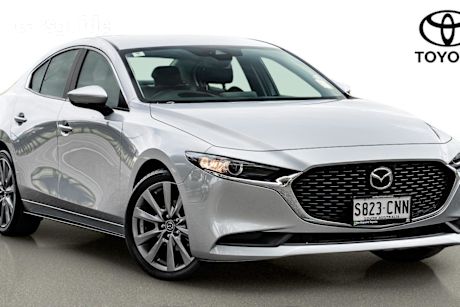 Silver 2021 Mazda Mazda3 Sedan G20 EVOLVE F