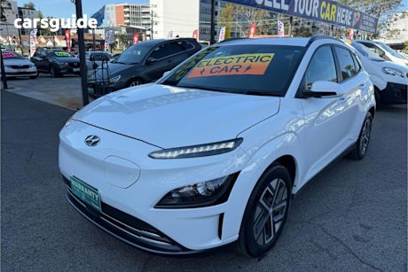 White 2023 Hyundai Kona Wagon Elite Electric Ext Range