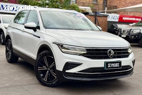 White 2023 Volkswagen Tiguan SUV 110TSI LIFE F