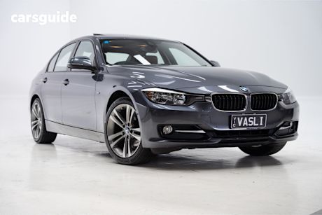 Grey 2014 BMW 3 Sedan 316I R