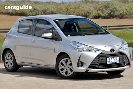 Silver 2018 Toyota Yaris Hatch ASCENT F