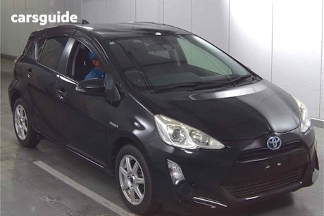 Black 2016 Toyota Aqua Hatch S
