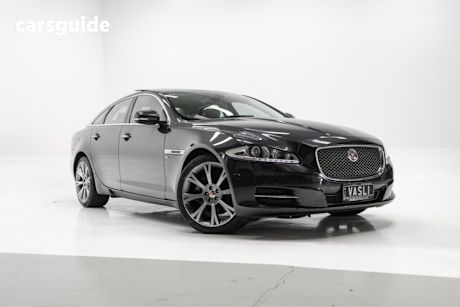 Grey 2013 Jaguar XJ Sedan PREMIUM LUXURY R