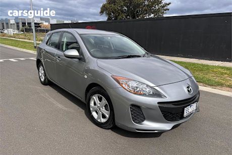 Silver 2013 Mazda 3 Hatchback Neo