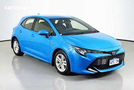 Blue 2018 Toyota Corolla Hatchback Ascent Sport (Hybrid)