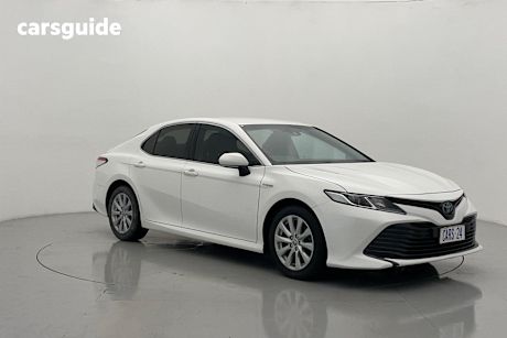 2020 Toyota Camry Sedan Ascent (Hybrid)