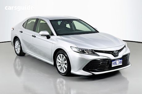 Silver 2019 Toyota Camry Sedan Ascent