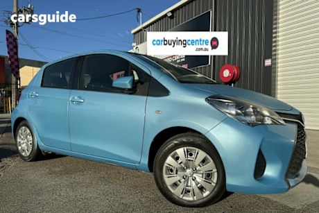 Blue 2016 Toyota Yaris Hatchback Ascent