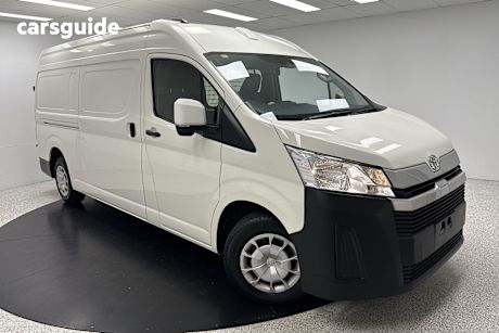 White 2022 Toyota HiAce OtherCar COMMUTER R