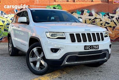 White 2015 Jeep Grand Cherokee SUV LIMITED 4X4