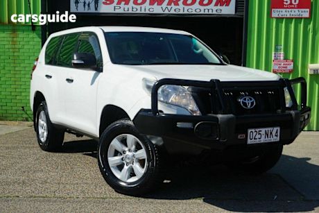 White 2016 Toyota Landcruiser Prado SUV GX 4X4
