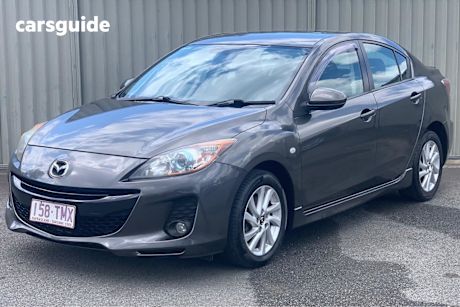 Grey 2013 Mazda 3 Sedan Sp20 Skyactiv