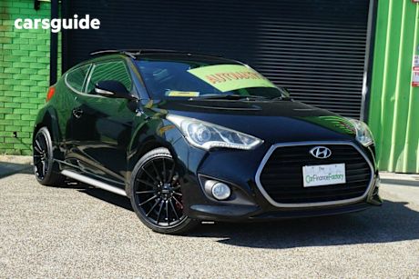 Black 2015 Hyundai Veloster Hatch SR TURBO + F