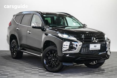 Black 2022 Mitsubishi Pajero Sport Wagon Gsr (4Wd) 7 Seat