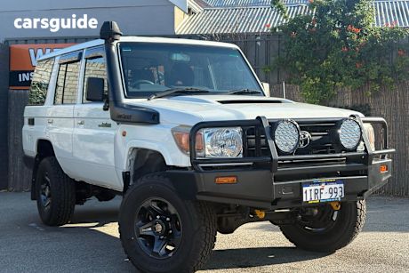 White 2011 Toyota Landcruiser SUV WORKMATE 4X4
