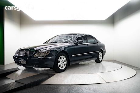 Green 2000 Mercedes-Benz S-Class Sedan S430 R