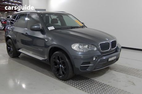 Grey 2011 BMW X5 Wagon Xdrive 30D
